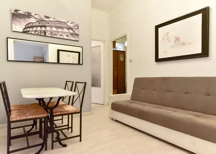 Aparthotel P-rooms & Collection *
