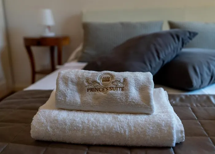 Aparthotel P-rooms & Collection