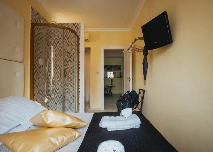P-rooms & Collection